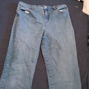Gloria Vanderbilt Girlfriend Jean's Size:12 Petite
